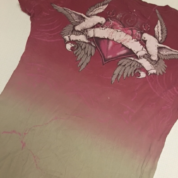 Ed Hardy Red and Pink Short Sleeve Tee - Picture 6 of 6